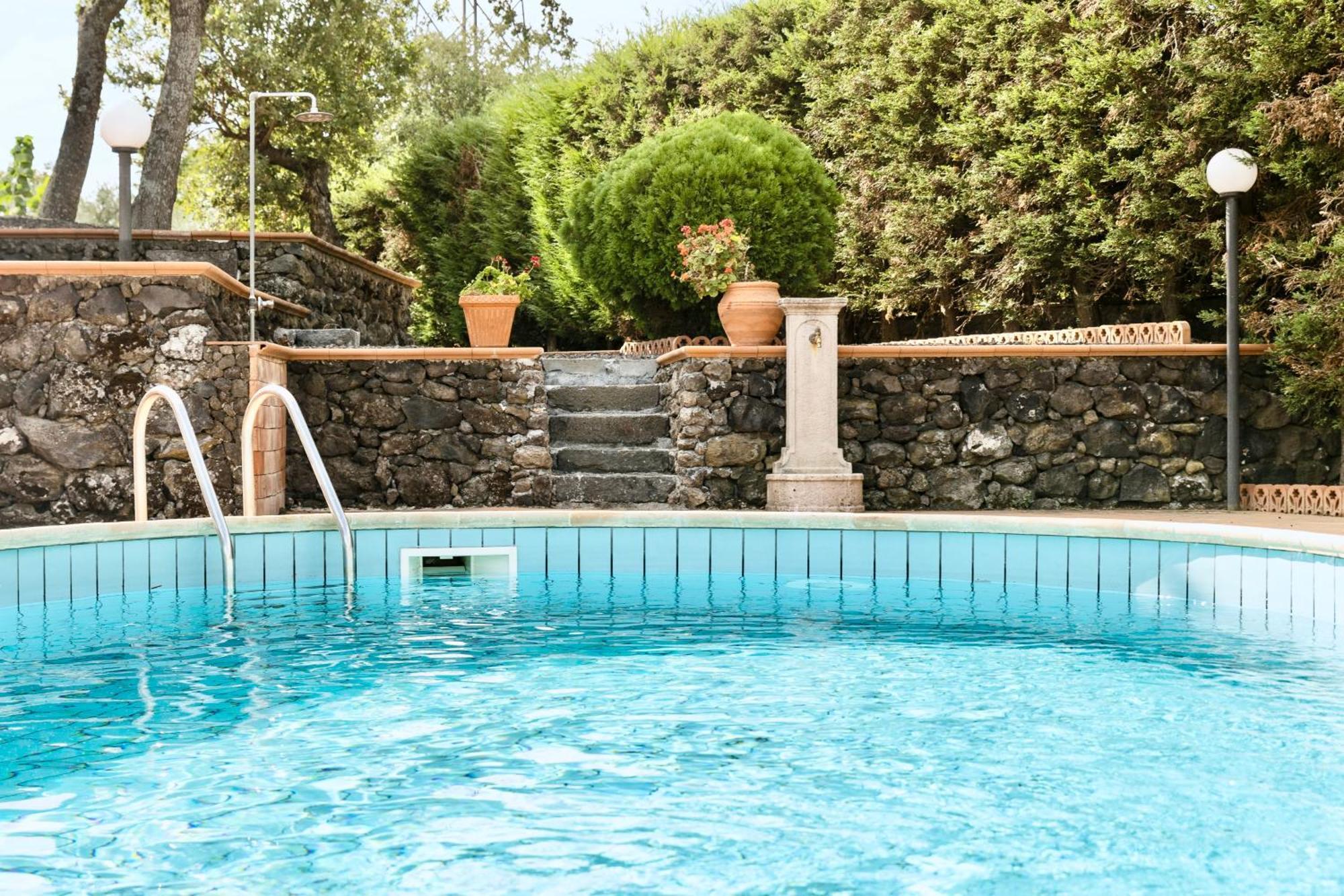 Villa Melany Casa Vacanza Piedimonte Etneo Buitenkant foto