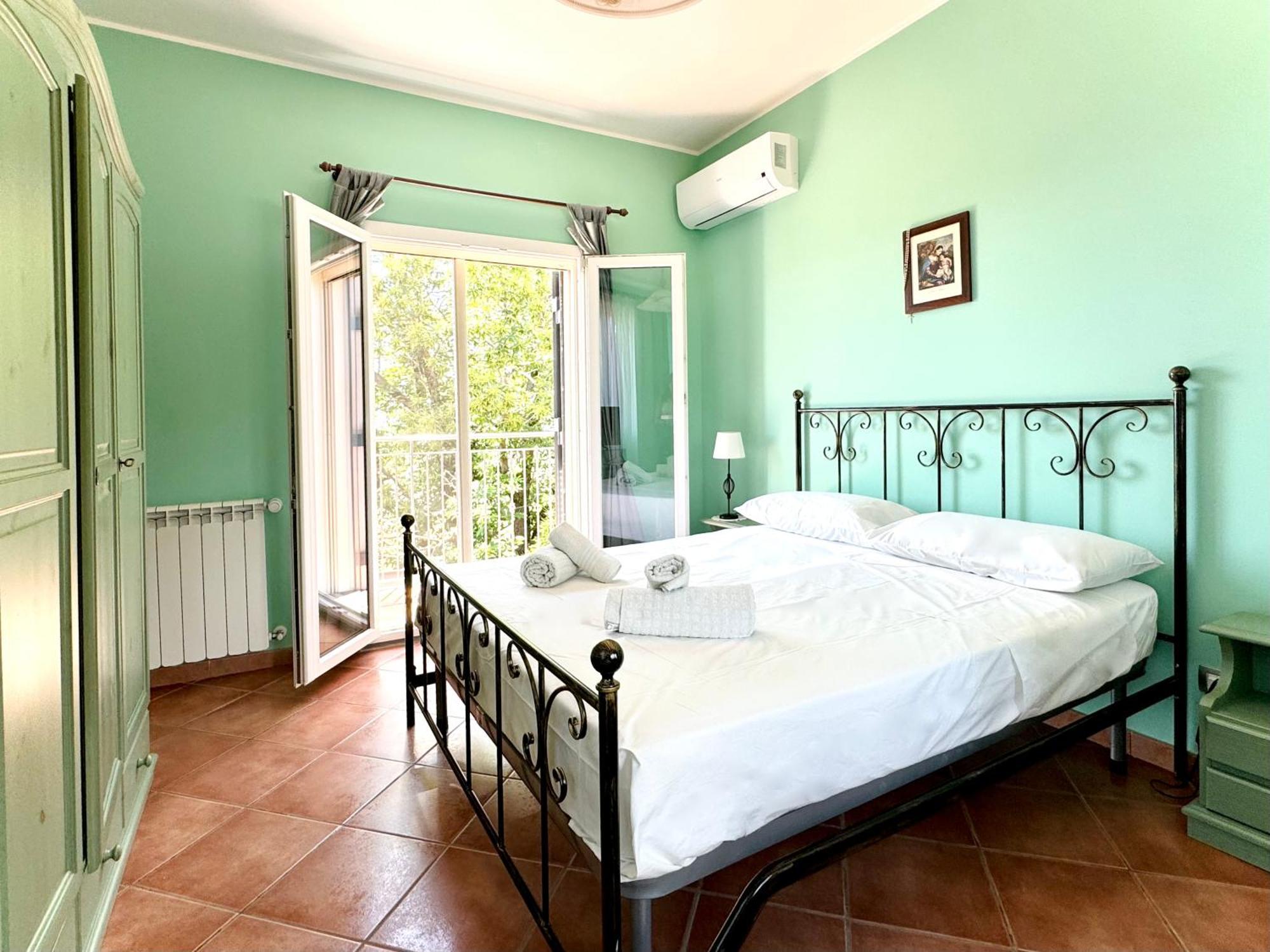 Villa Melany Casa Vacanza Piedimonte Etneo Buitenkant foto