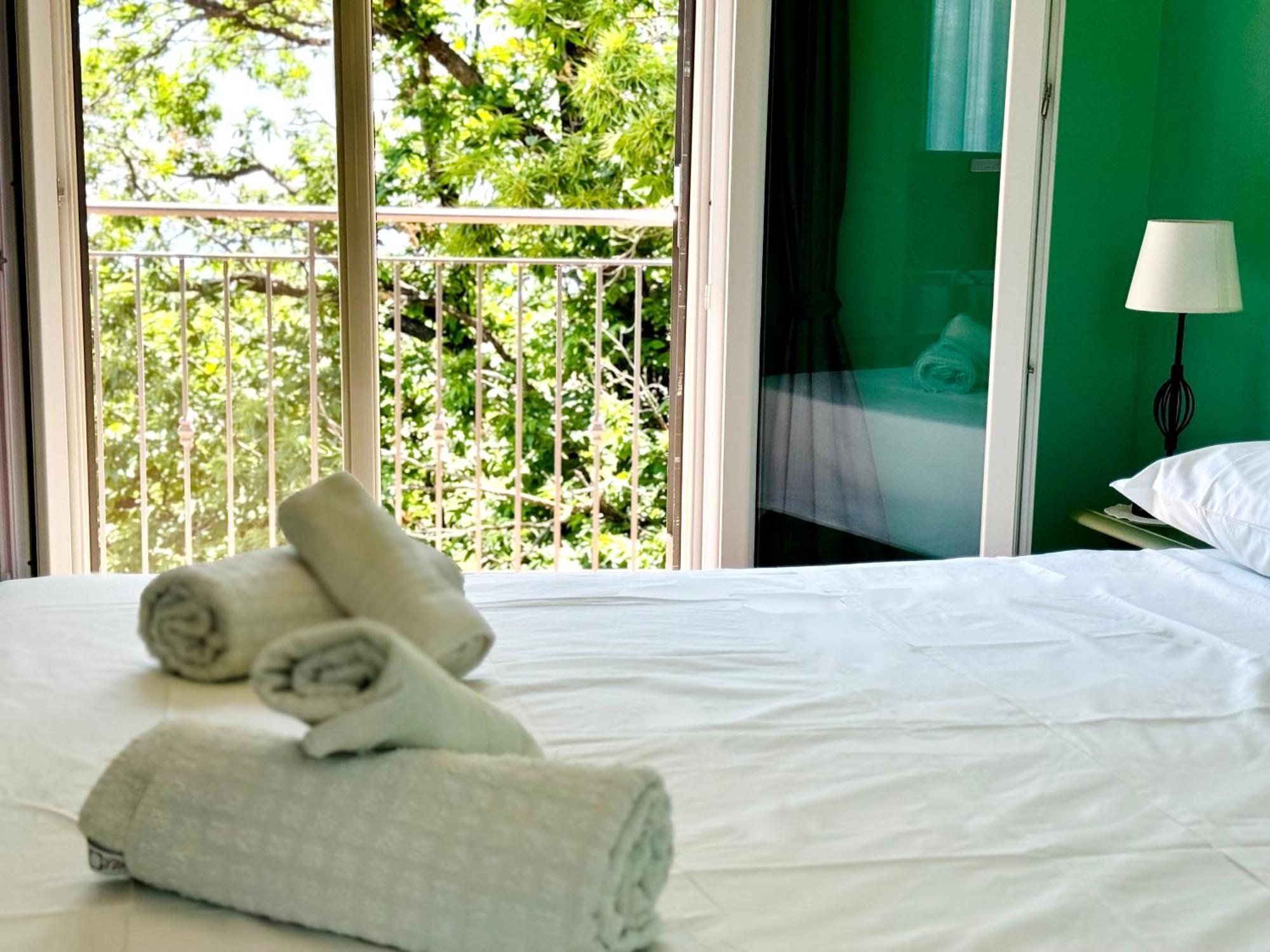Villa Melany Casa Vacanza Piedimonte Etneo Buitenkant foto